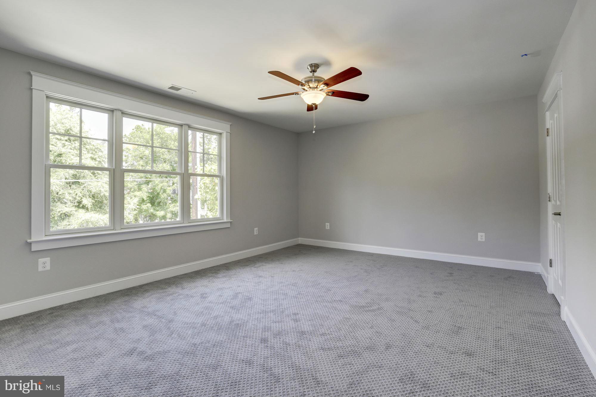 TUCKAHOE VILLAGE - Residential