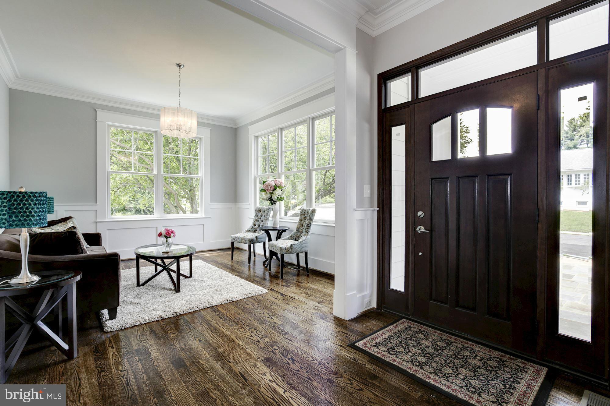 TUCKAHOE VILLAGE - Residential