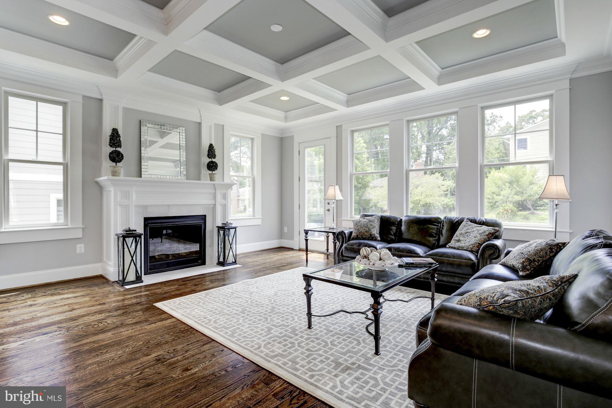 TUCKAHOE VILLAGE - Residential