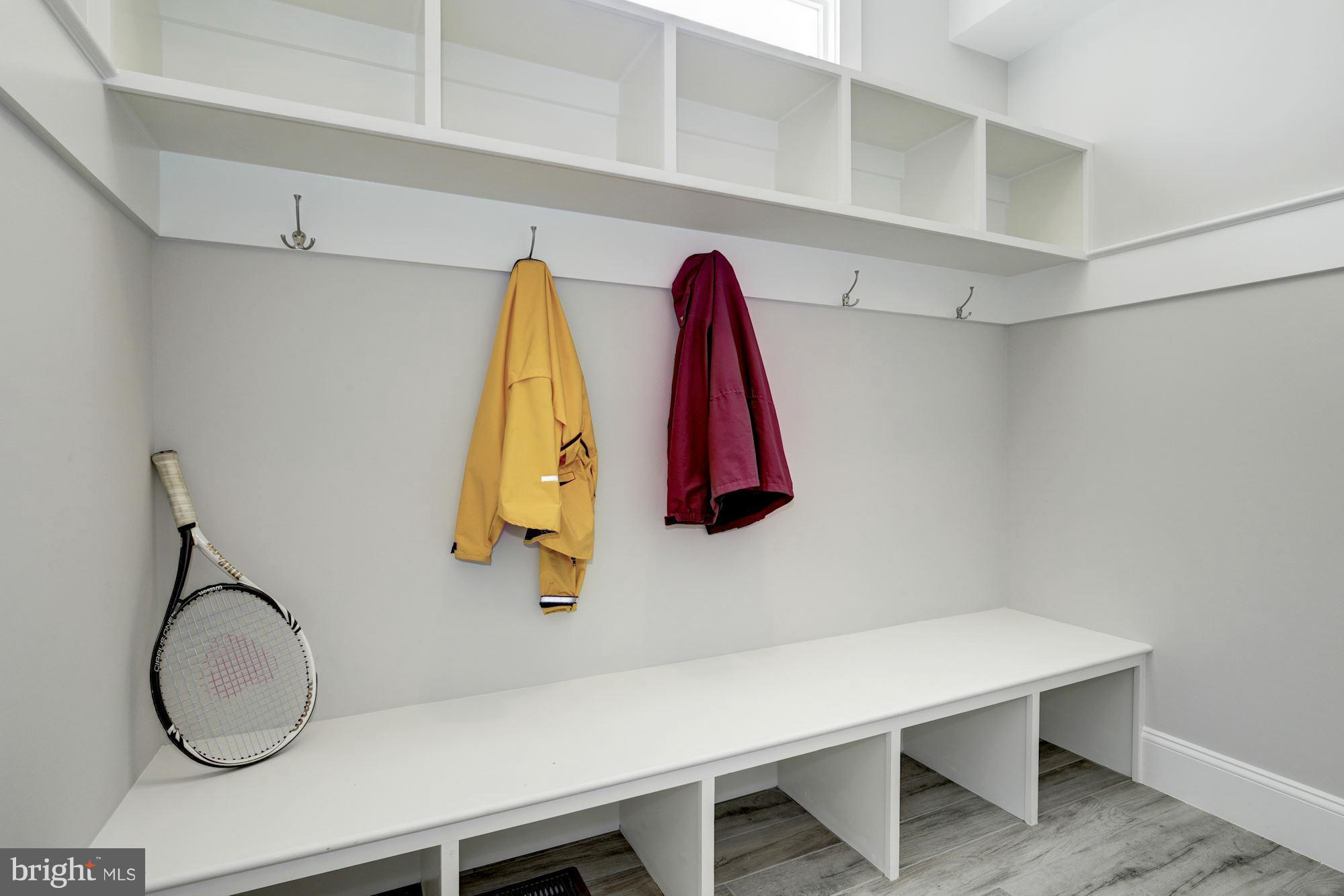 TUCKAHOE VILLAGE - Residential