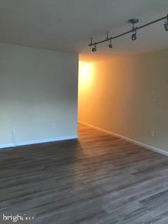 CHELSEA WOODS - Residential Lease