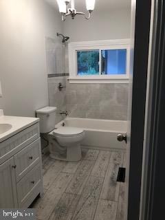 CHELSEA WOODS - Residential Lease