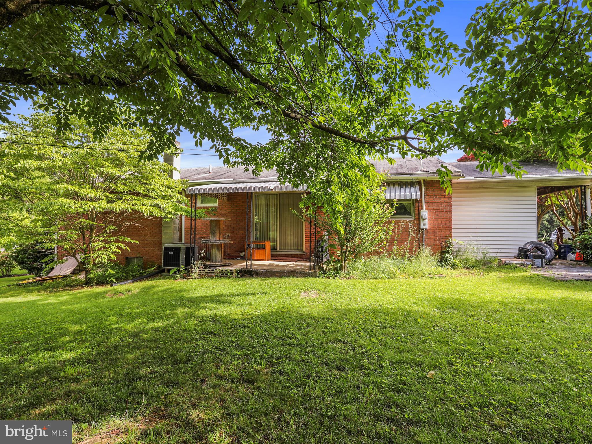 ORCHARD HILLS - Residential