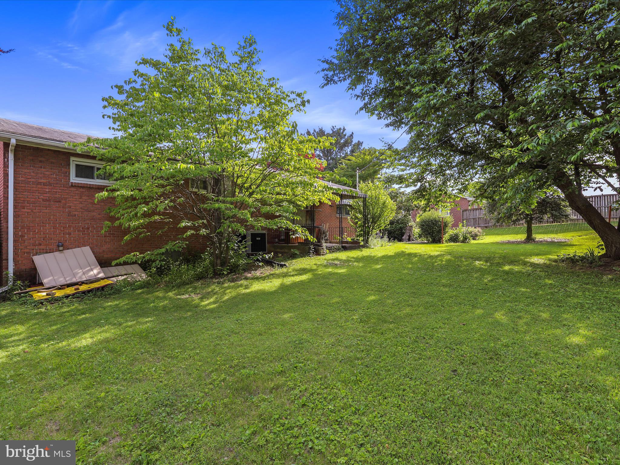 ORCHARD HILLS - Residential