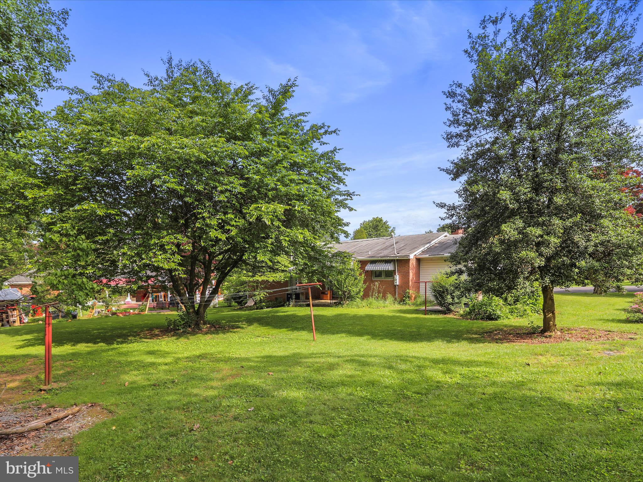 ORCHARD HILLS - Residential