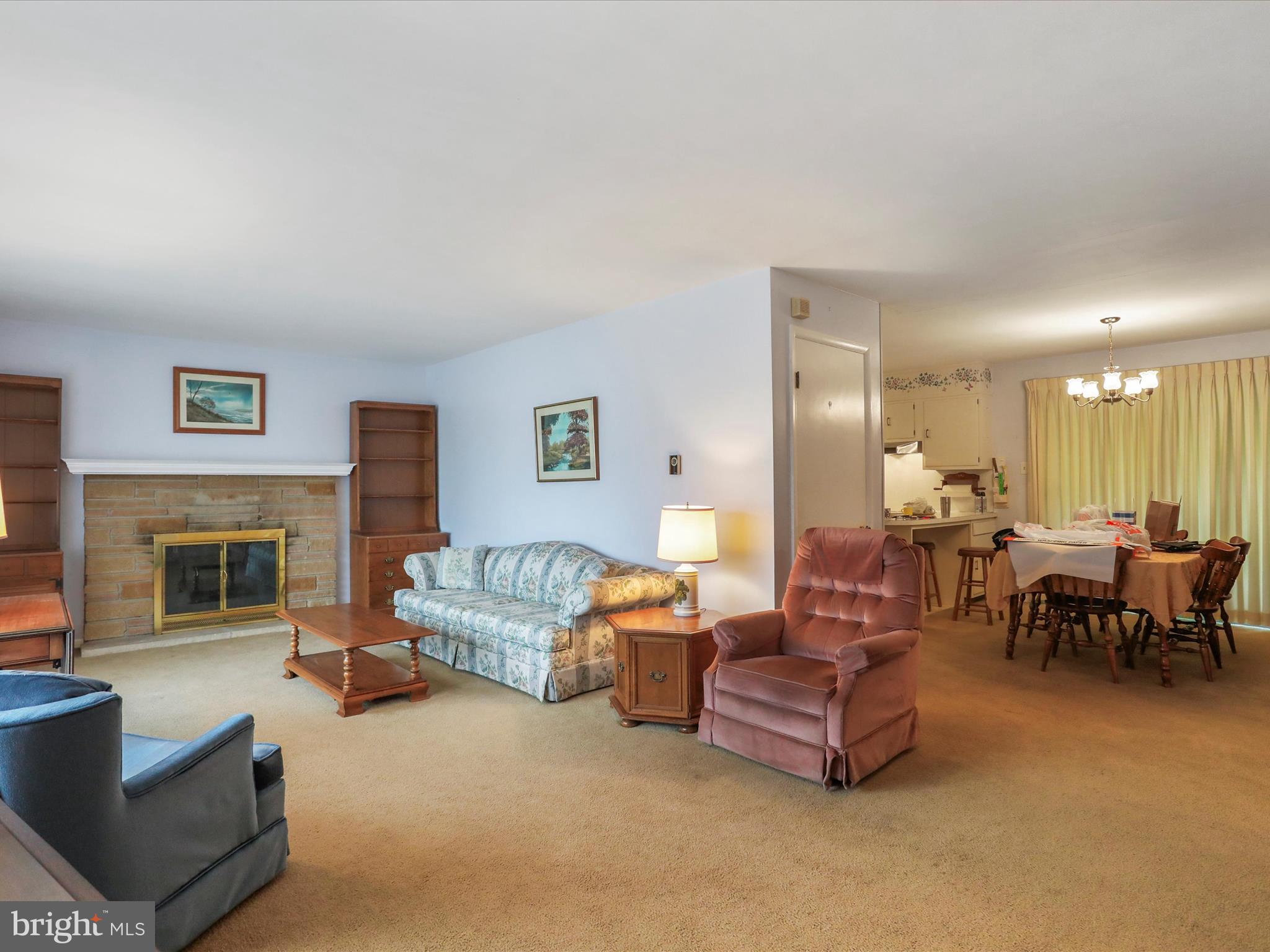 ORCHARD HILLS - Residential