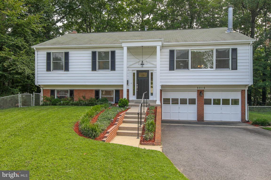 MANTUA HILLS - Residential Lease