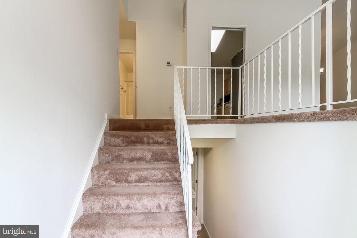 MANTUA HILLS - Residential Lease