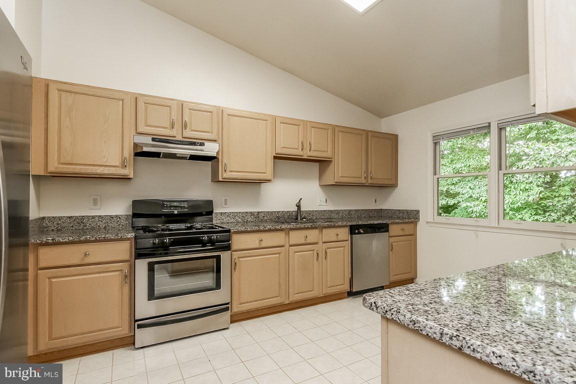 MANTUA HILLS - Residential Lease