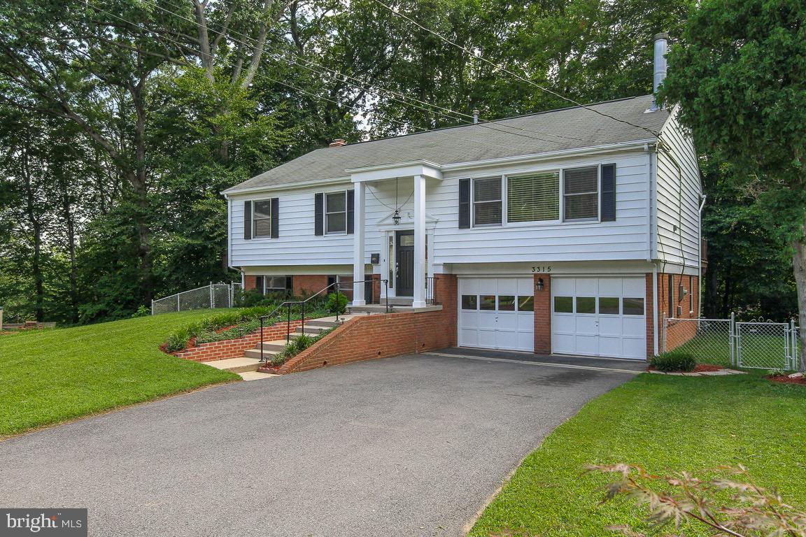 MANTUA HILLS - Residential Lease