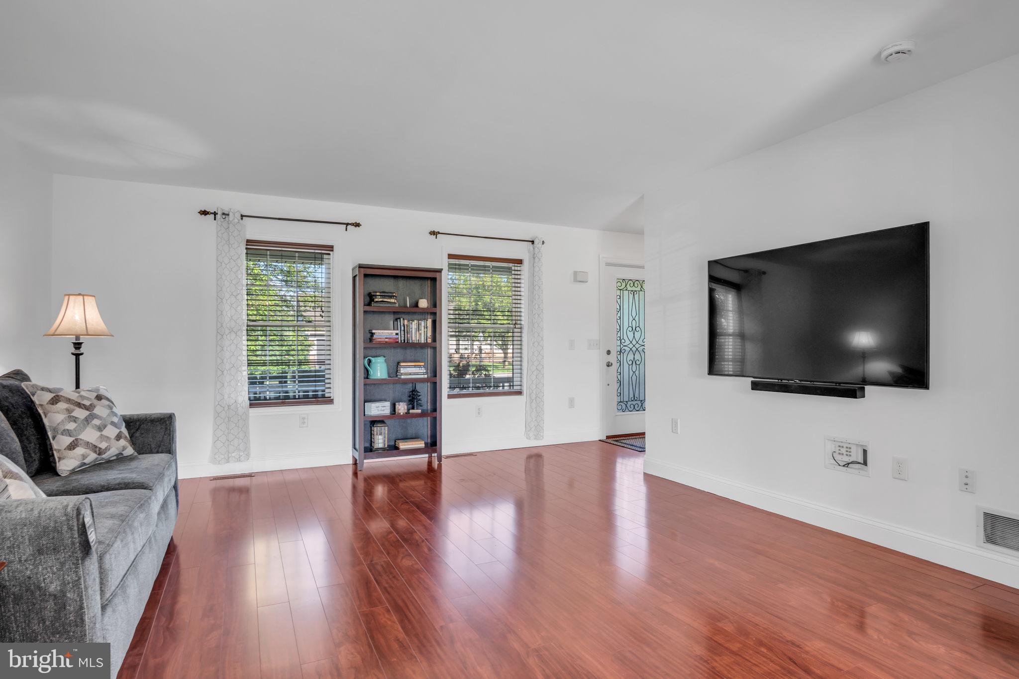 5 MEADE DRIVE