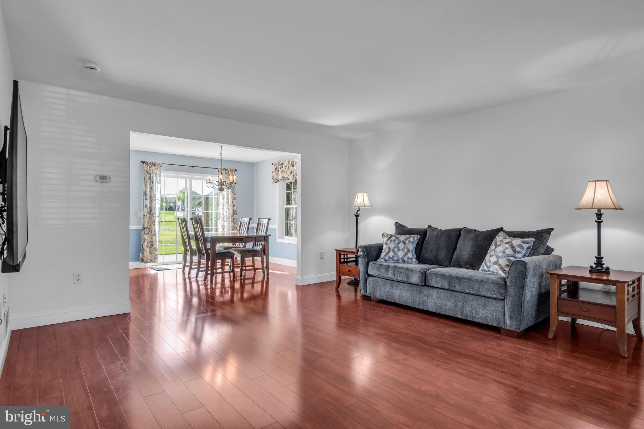 5 MEADE DRIVE