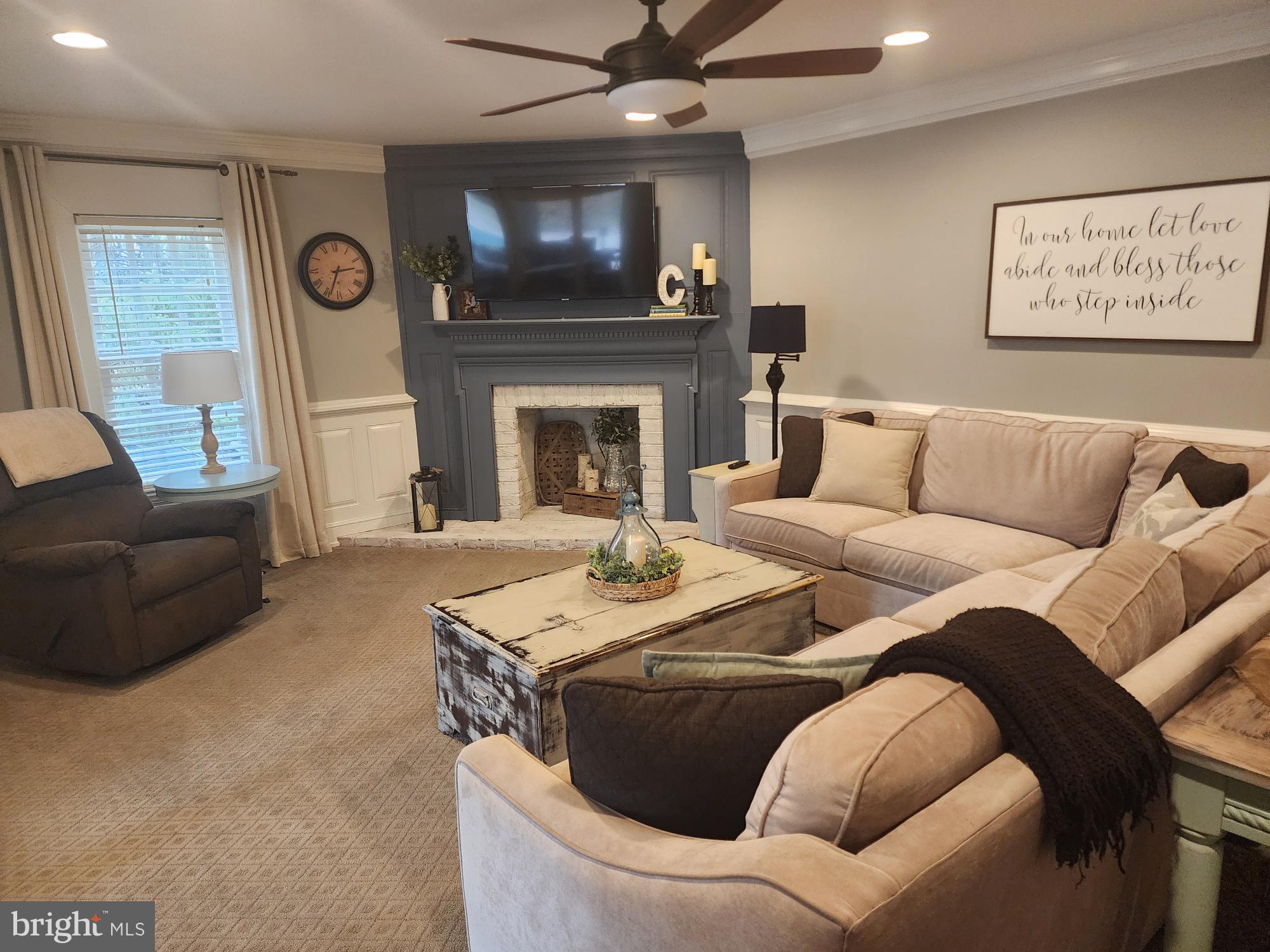 CHATEAU-GAI - Residential