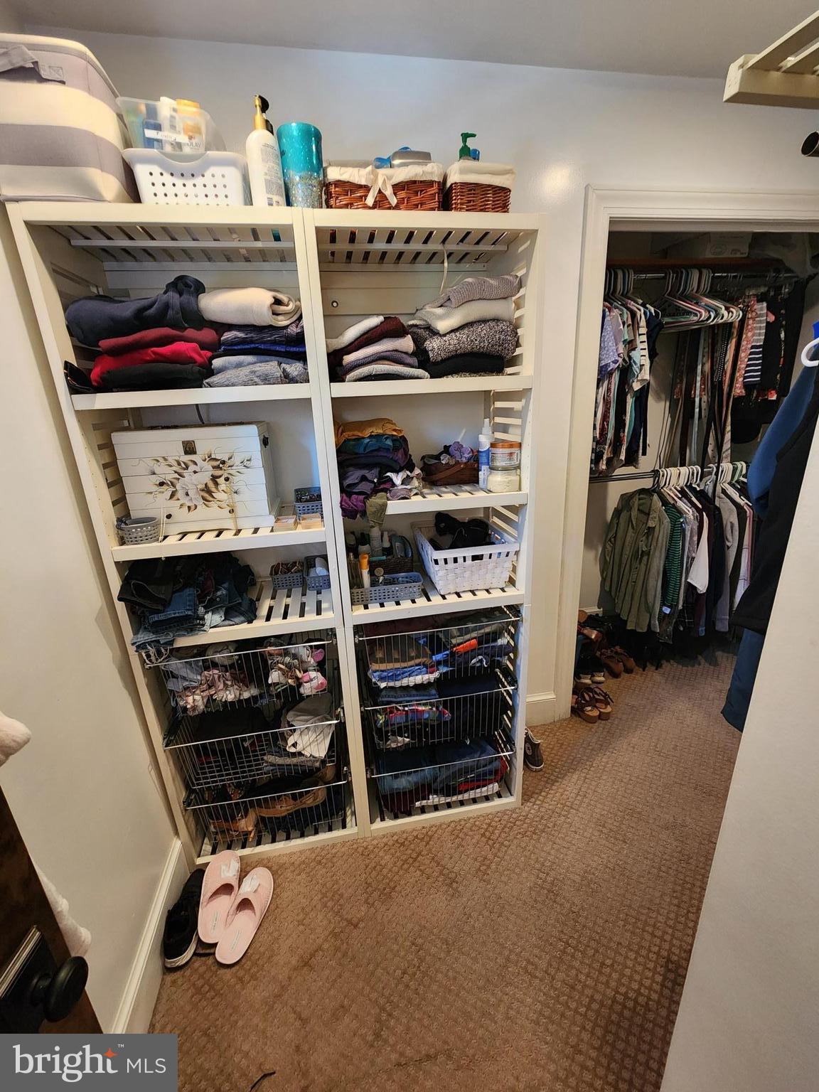 CHATEAU-GAI - Residential