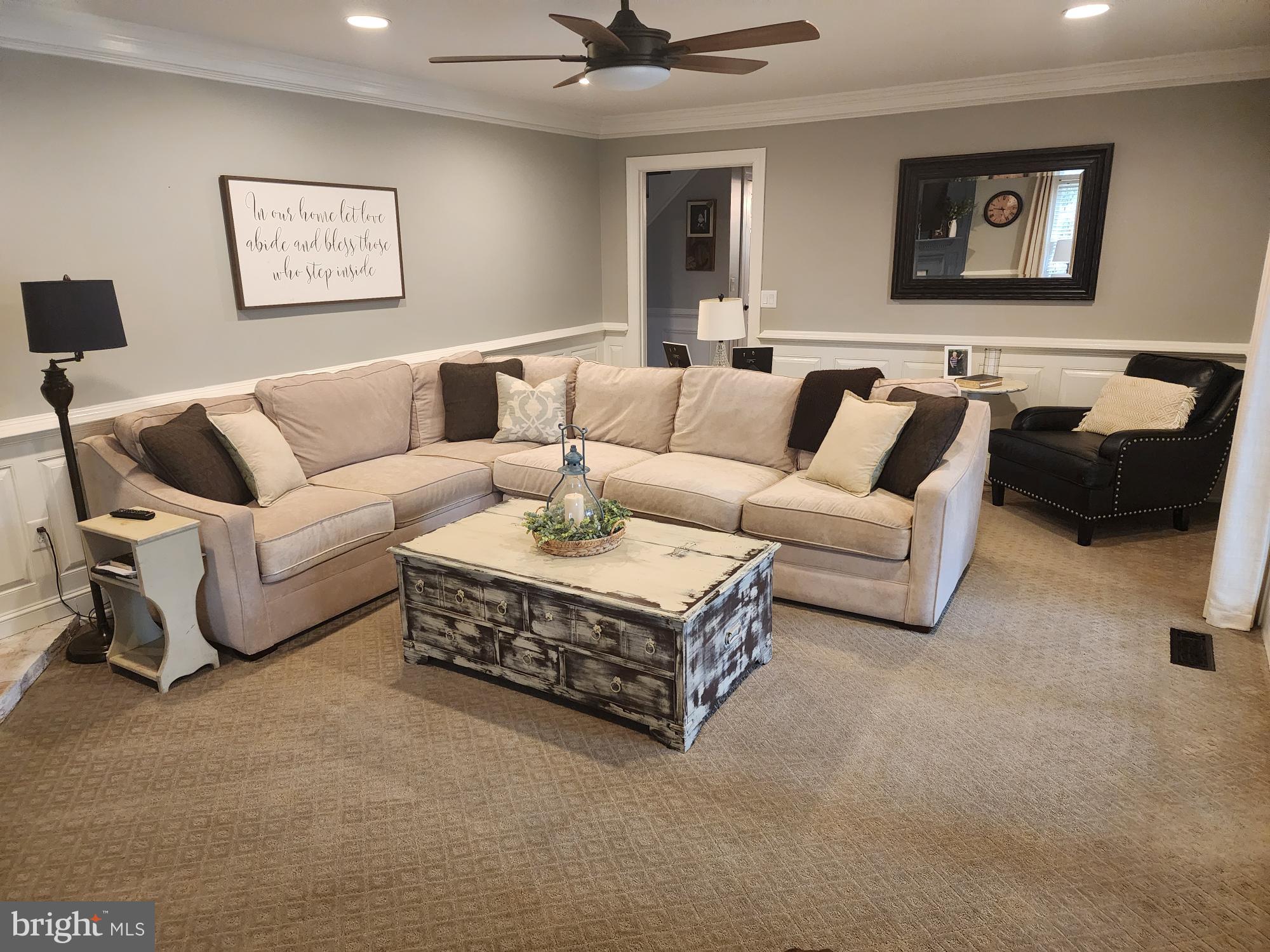 CHATEAU-GAI - Residential