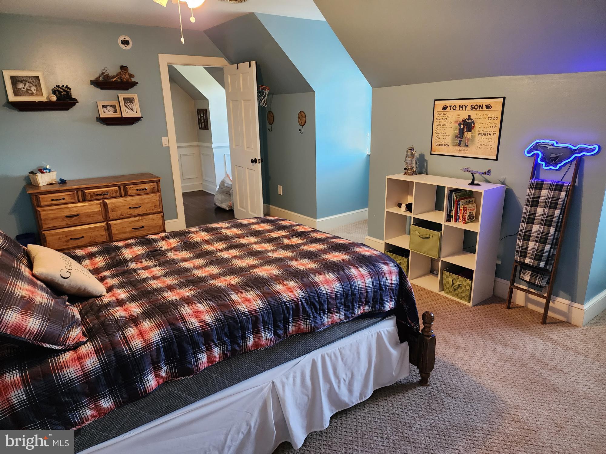 CHATEAU-GAI - Residential