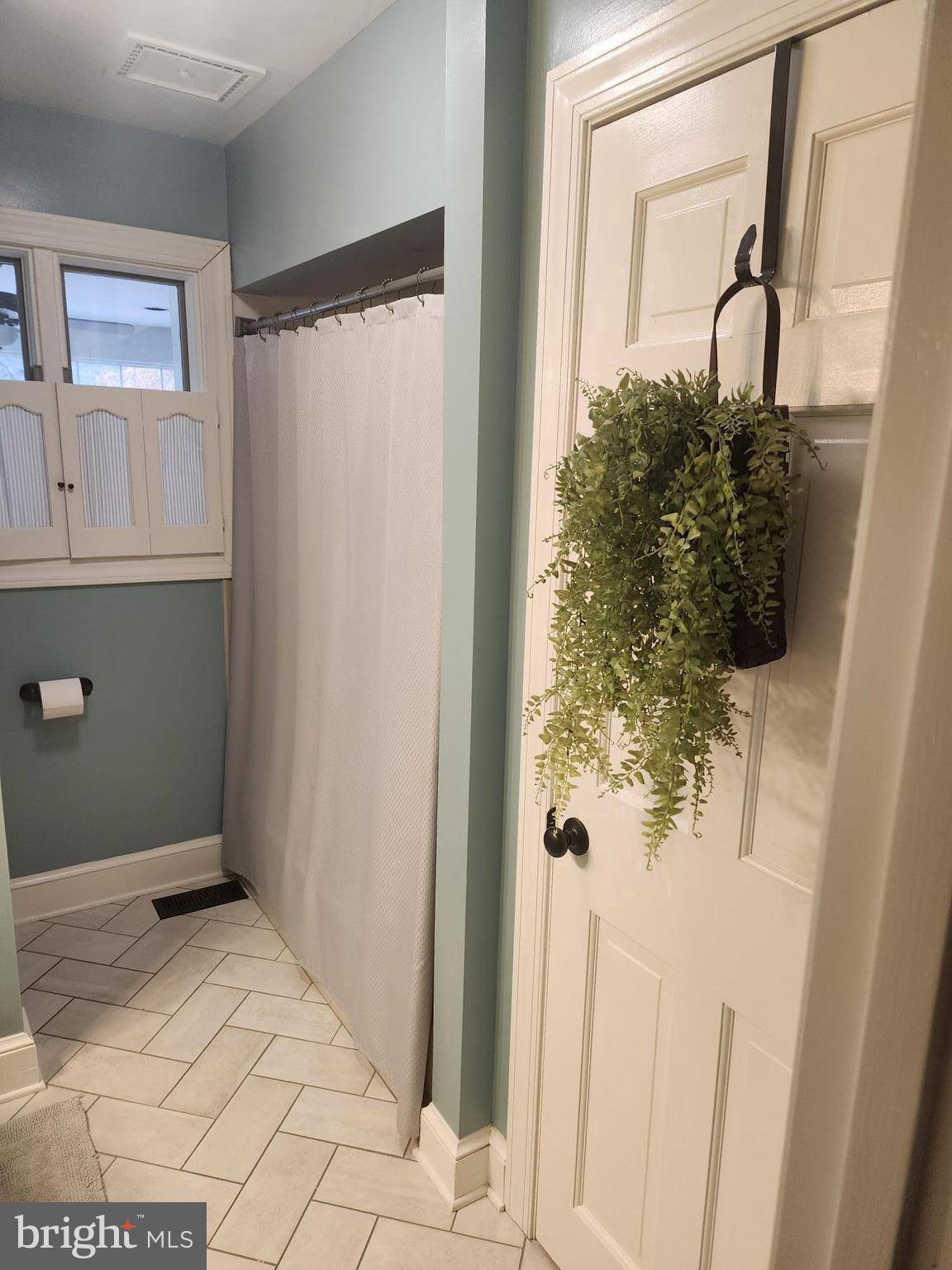 CHATEAU-GAI - Residential