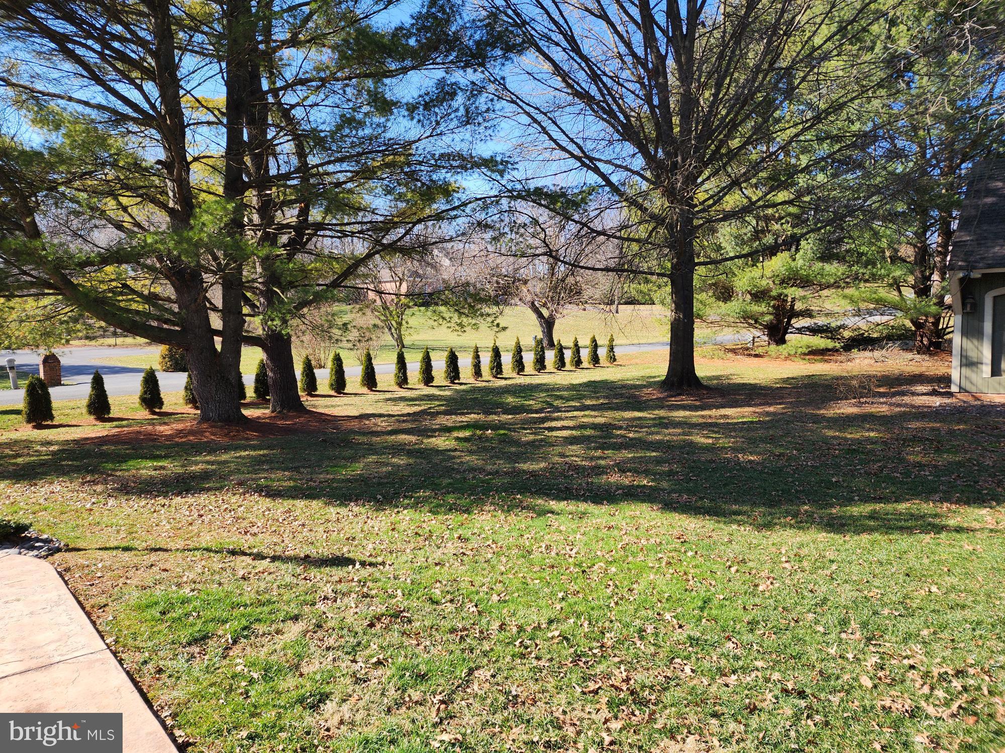 CHATEAU-GAI - Residential