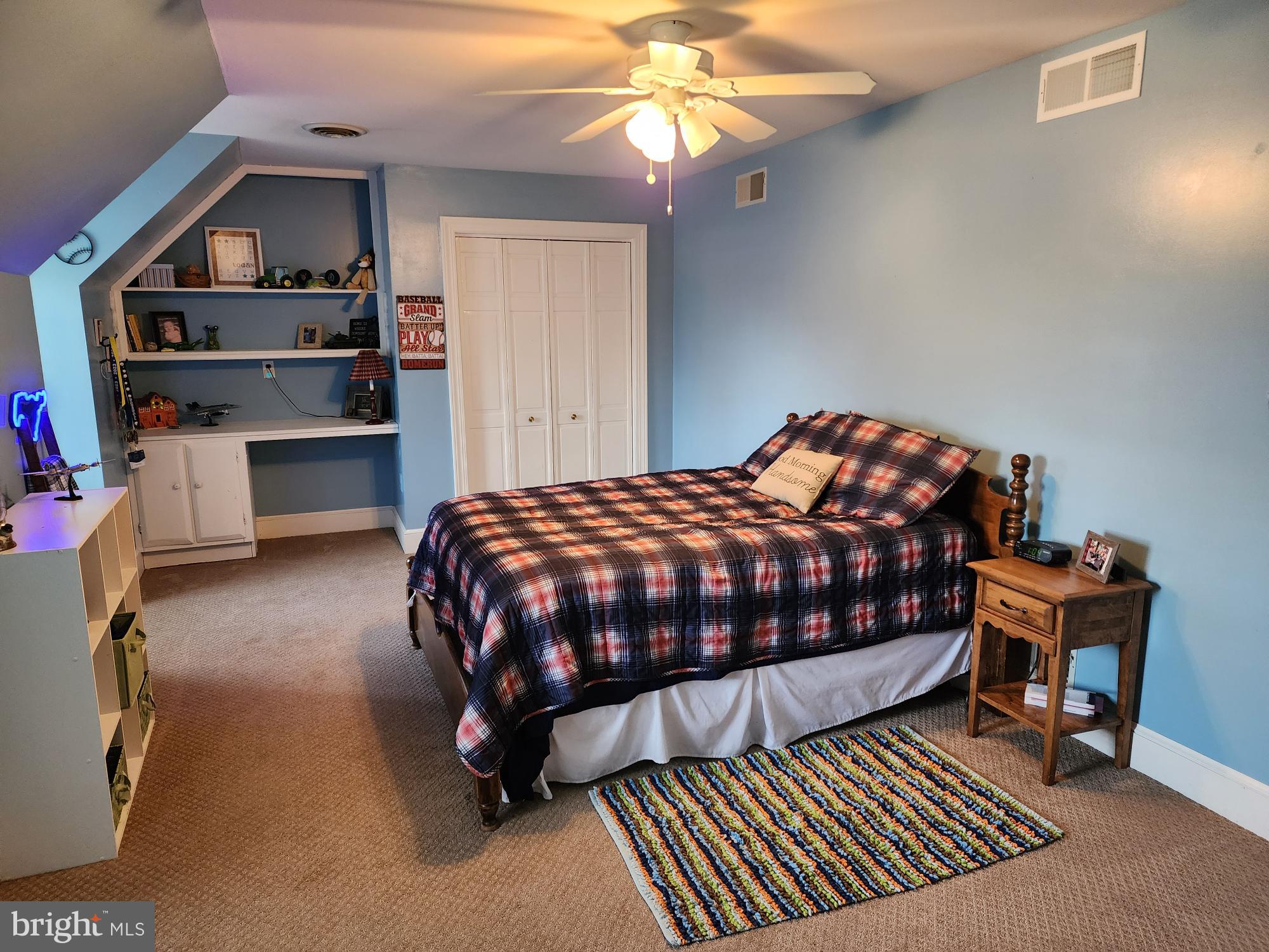 CHATEAU-GAI - Residential