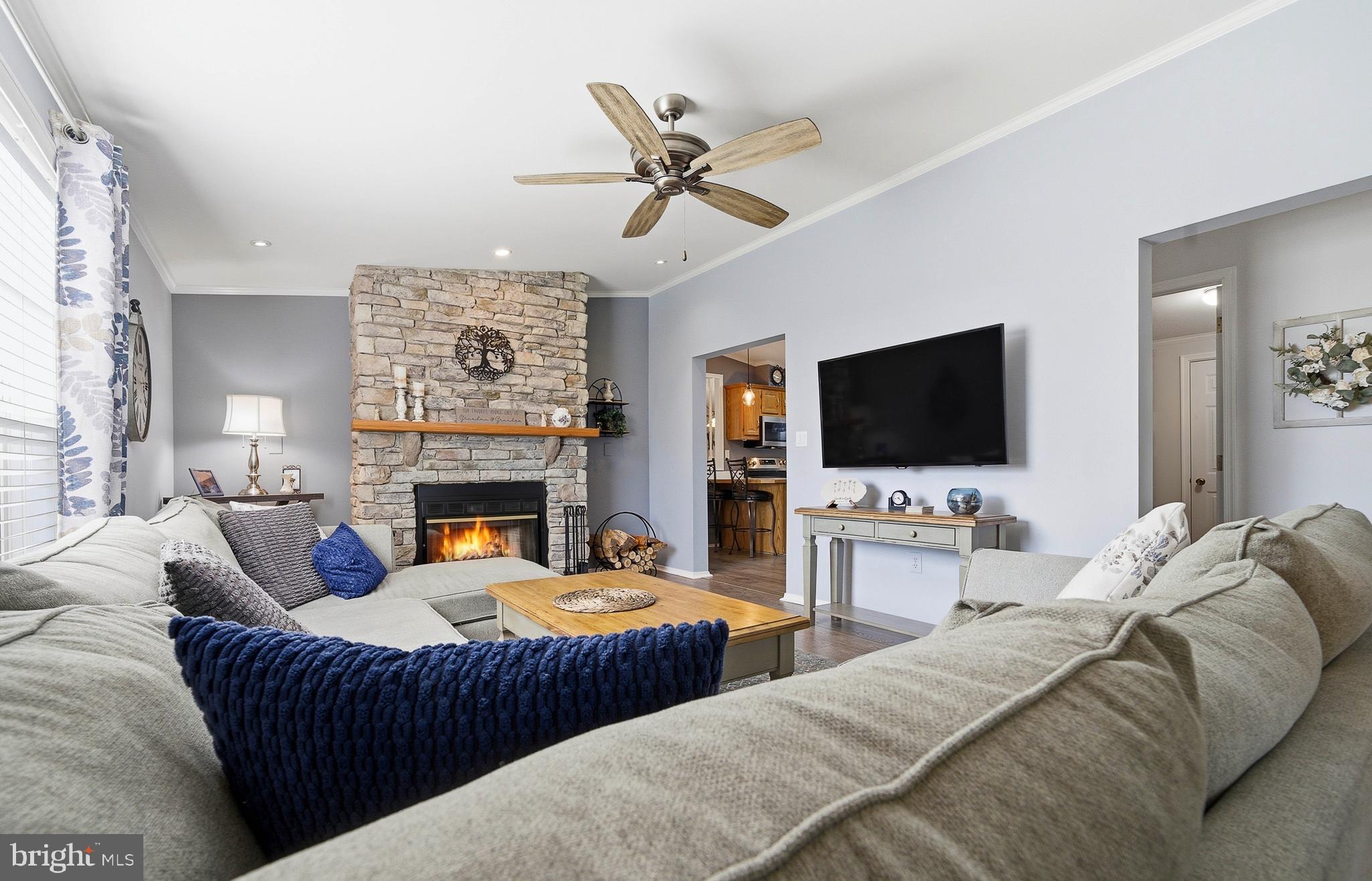 BUCKINGHAM SPRINGS - Residential
