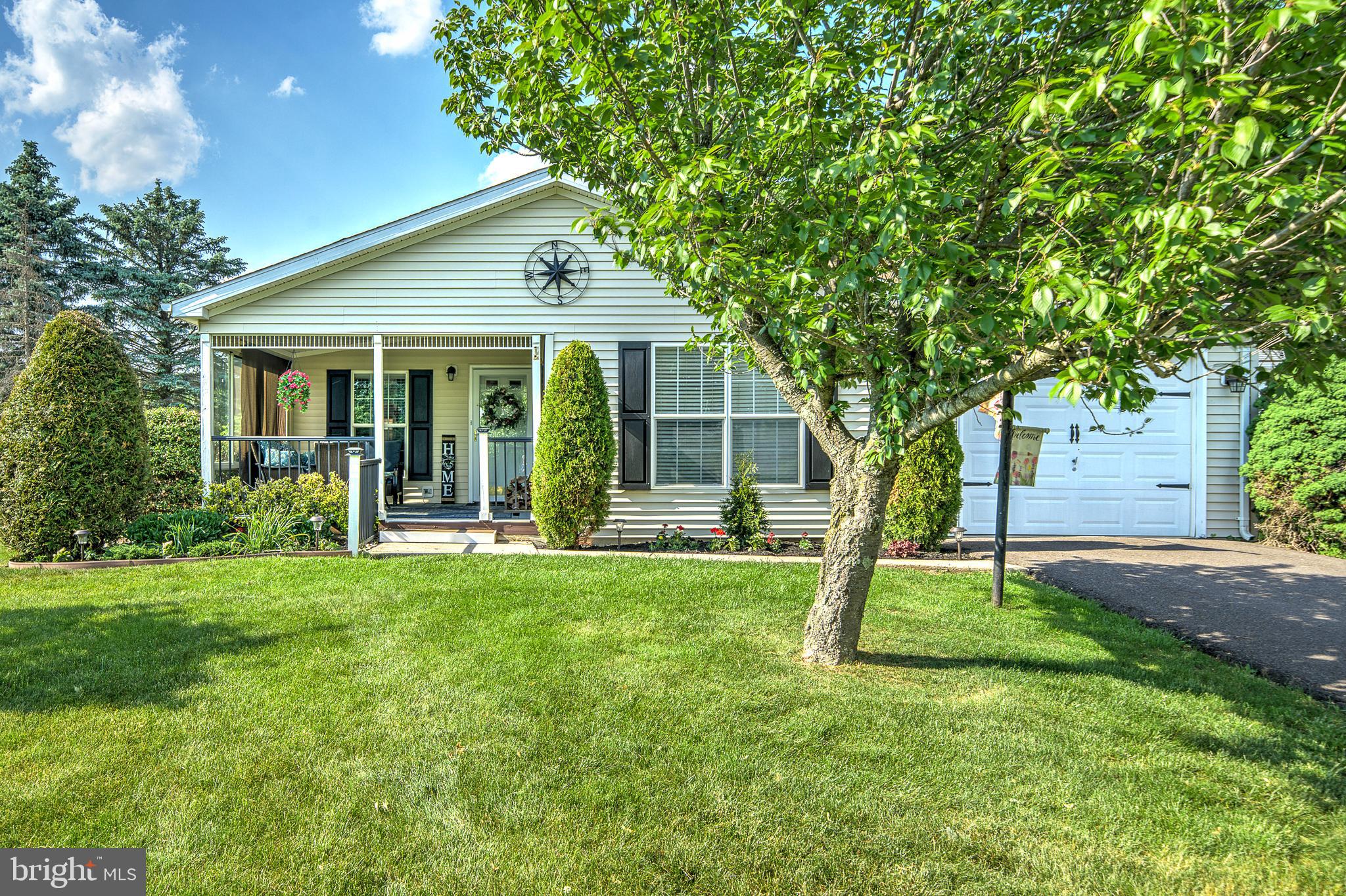 BUCKINGHAM SPRINGS - Residential