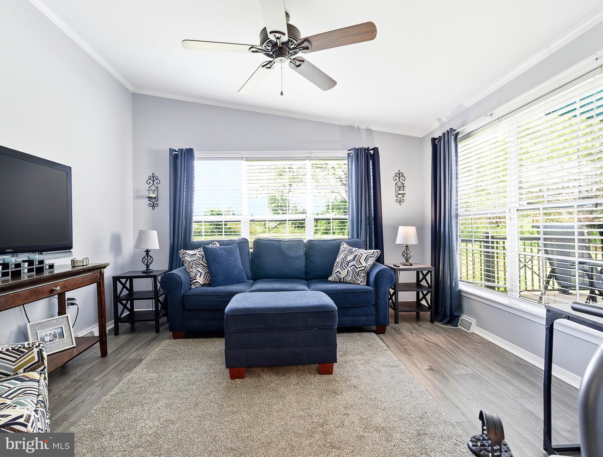 BUCKINGHAM SPRINGS - Residential