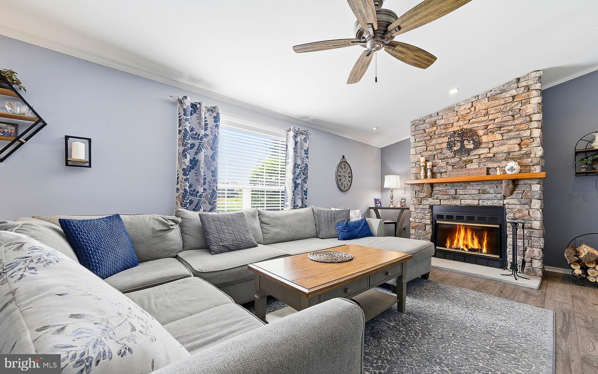 BUCKINGHAM SPRINGS - Residential