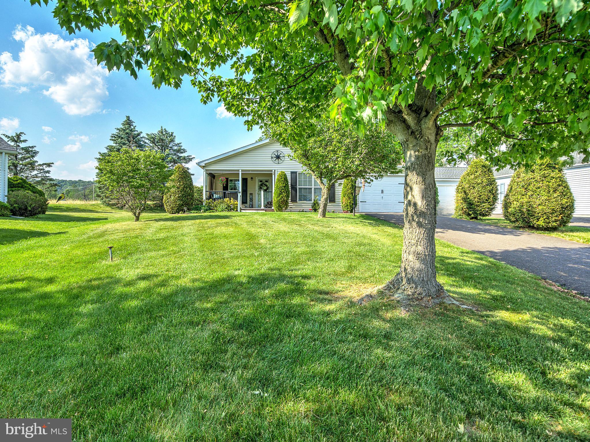 BUCKINGHAM SPRINGS - Residential