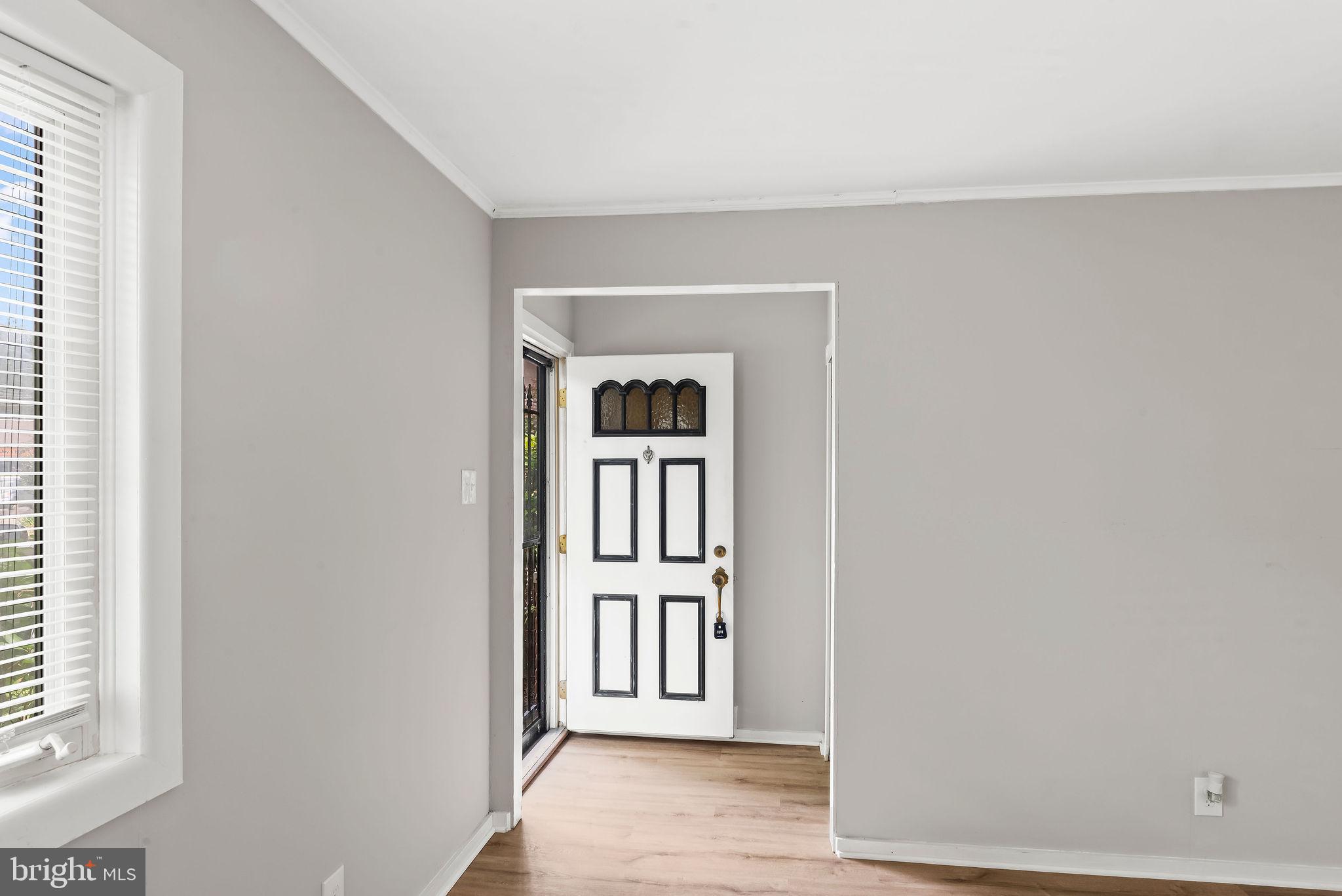 384 PENLLYN BLUE BELL PIKE