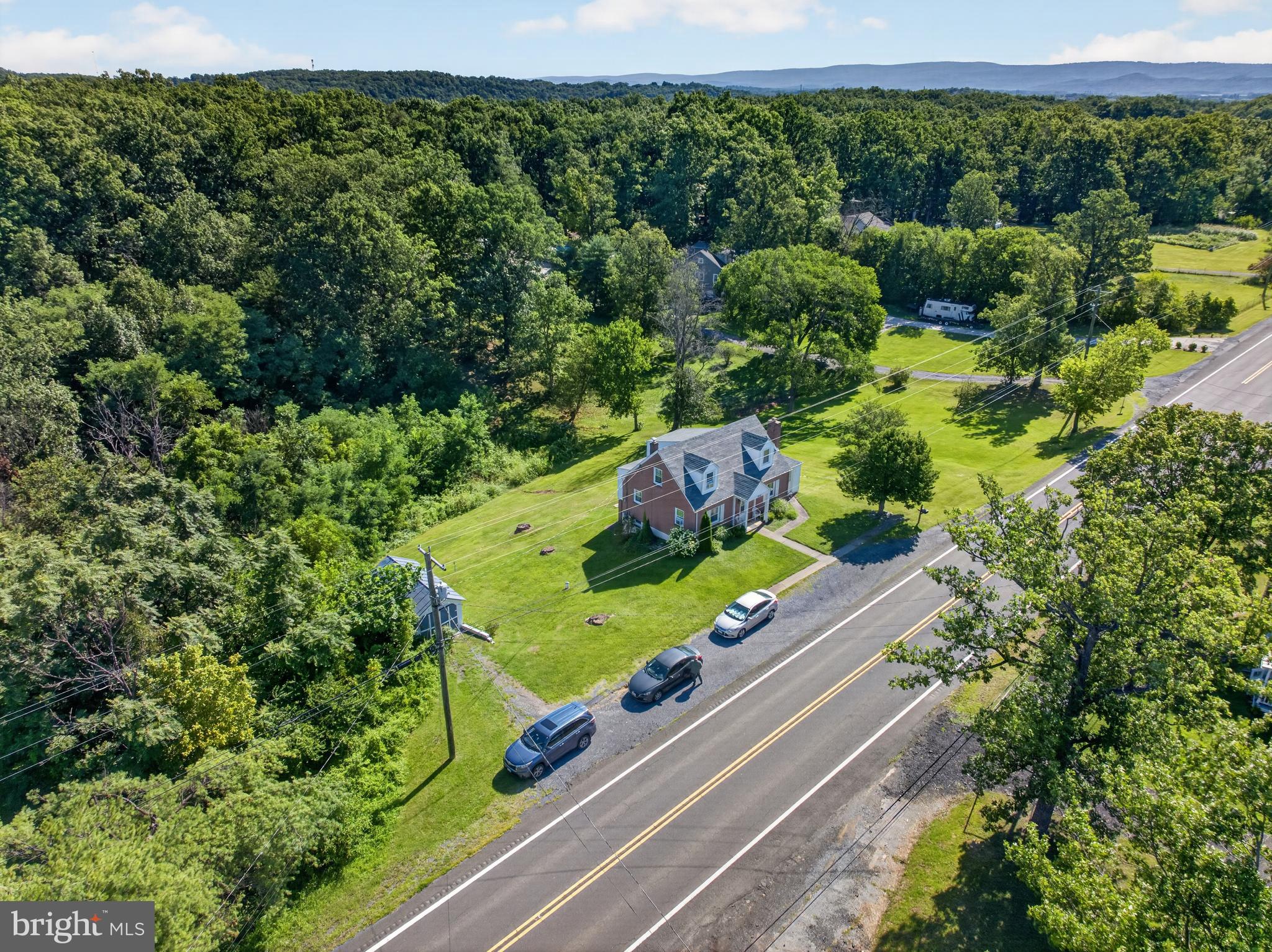 1232 STRASBURG ROAD