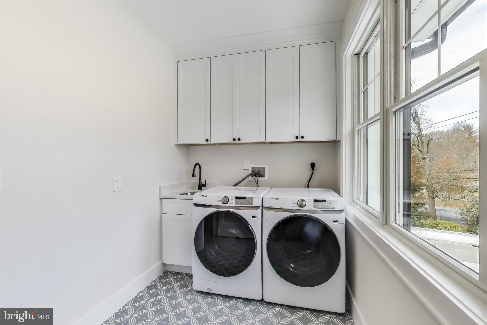 ROCK CREEK HILLS - Residential