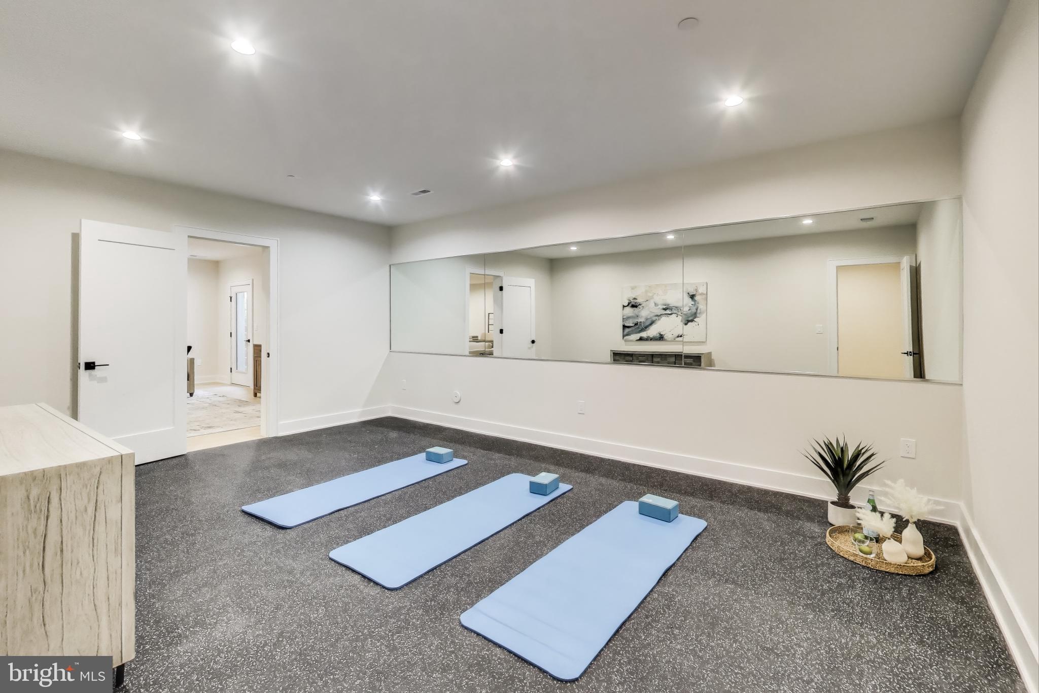 ROCK CREEK HILLS - Residential