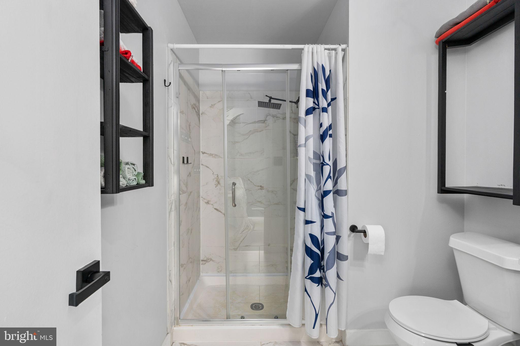 WILLIAMSTOWN - Residential