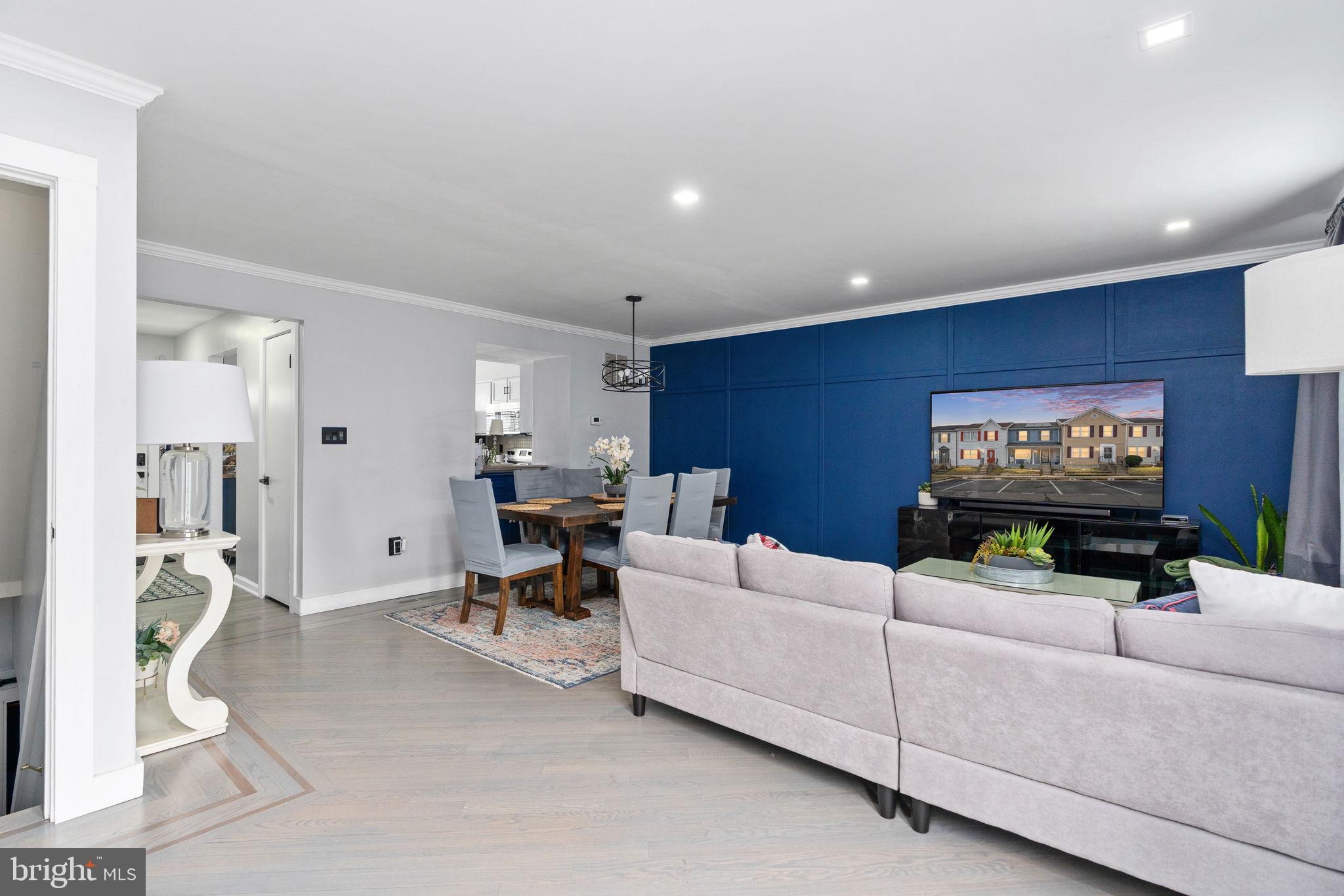 WILLIAMSTOWN - Residential