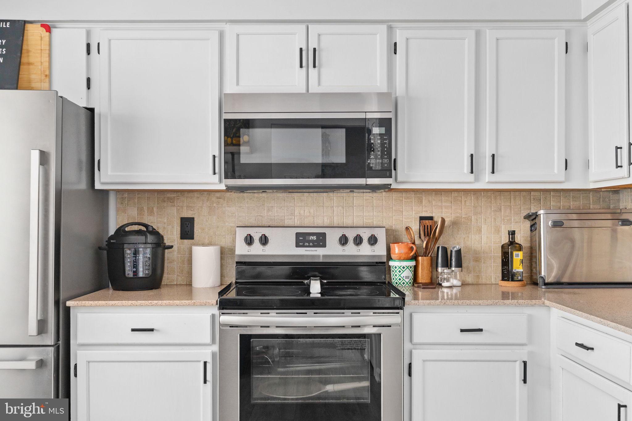 WILLIAMSTOWN - Residential