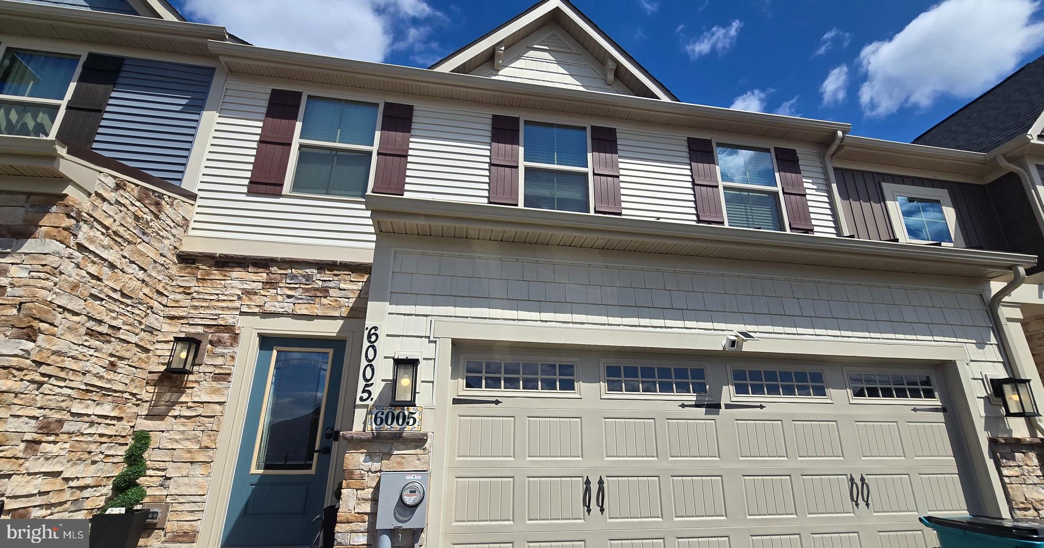 HARRINGTON TERRACE - Residential