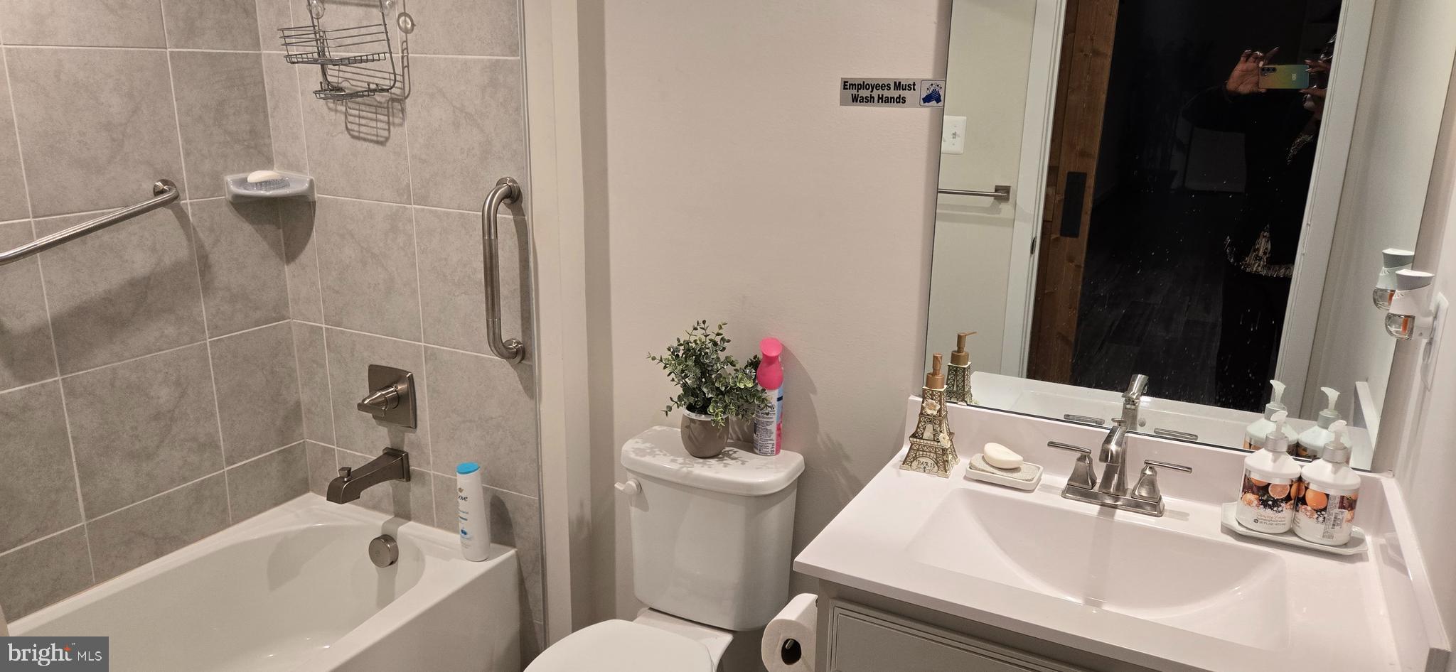 HARRINGTON TERRACE - Residential