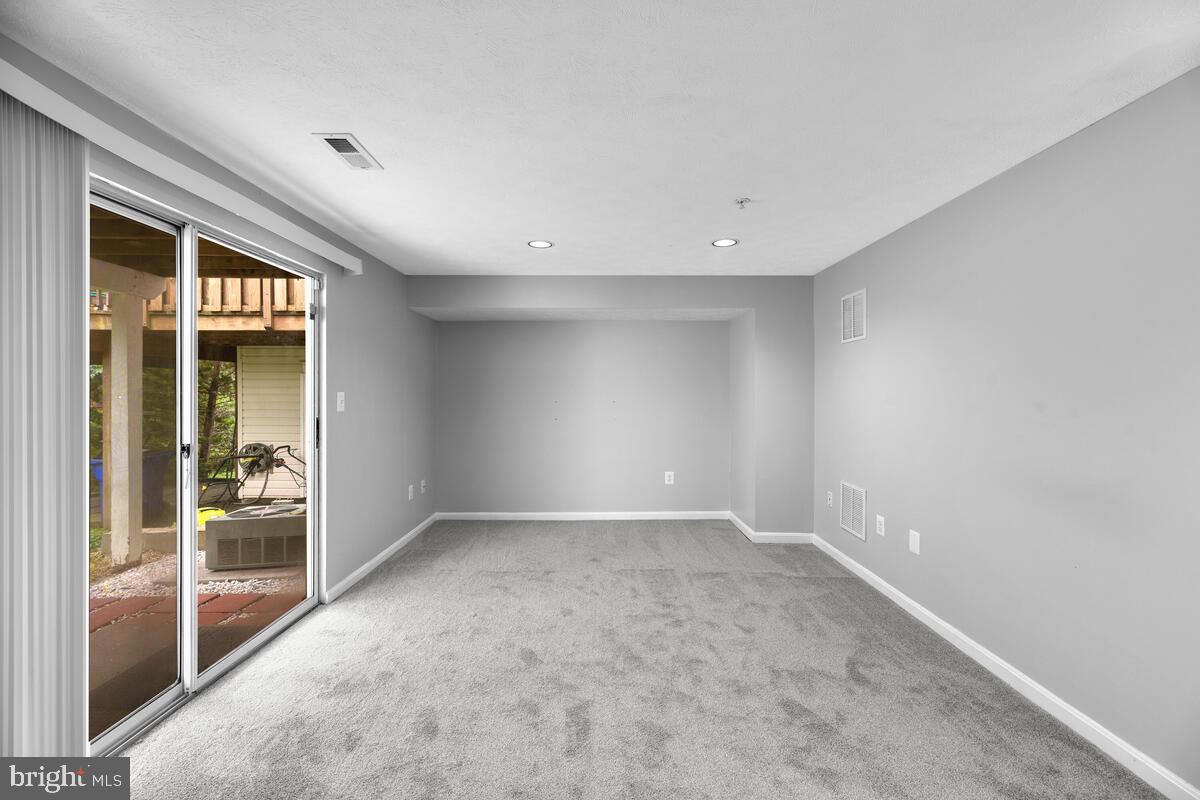 SNOWDEN RIDGE - Residential