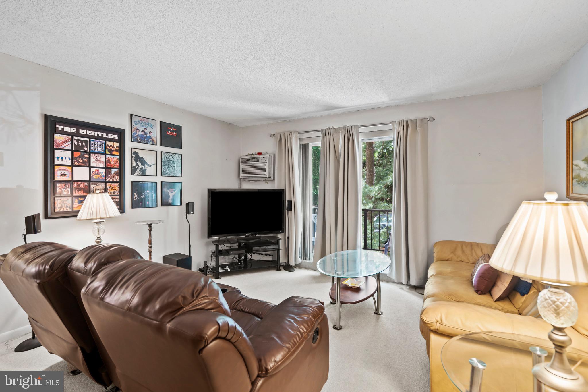 HAVERFORD HILL - Residential