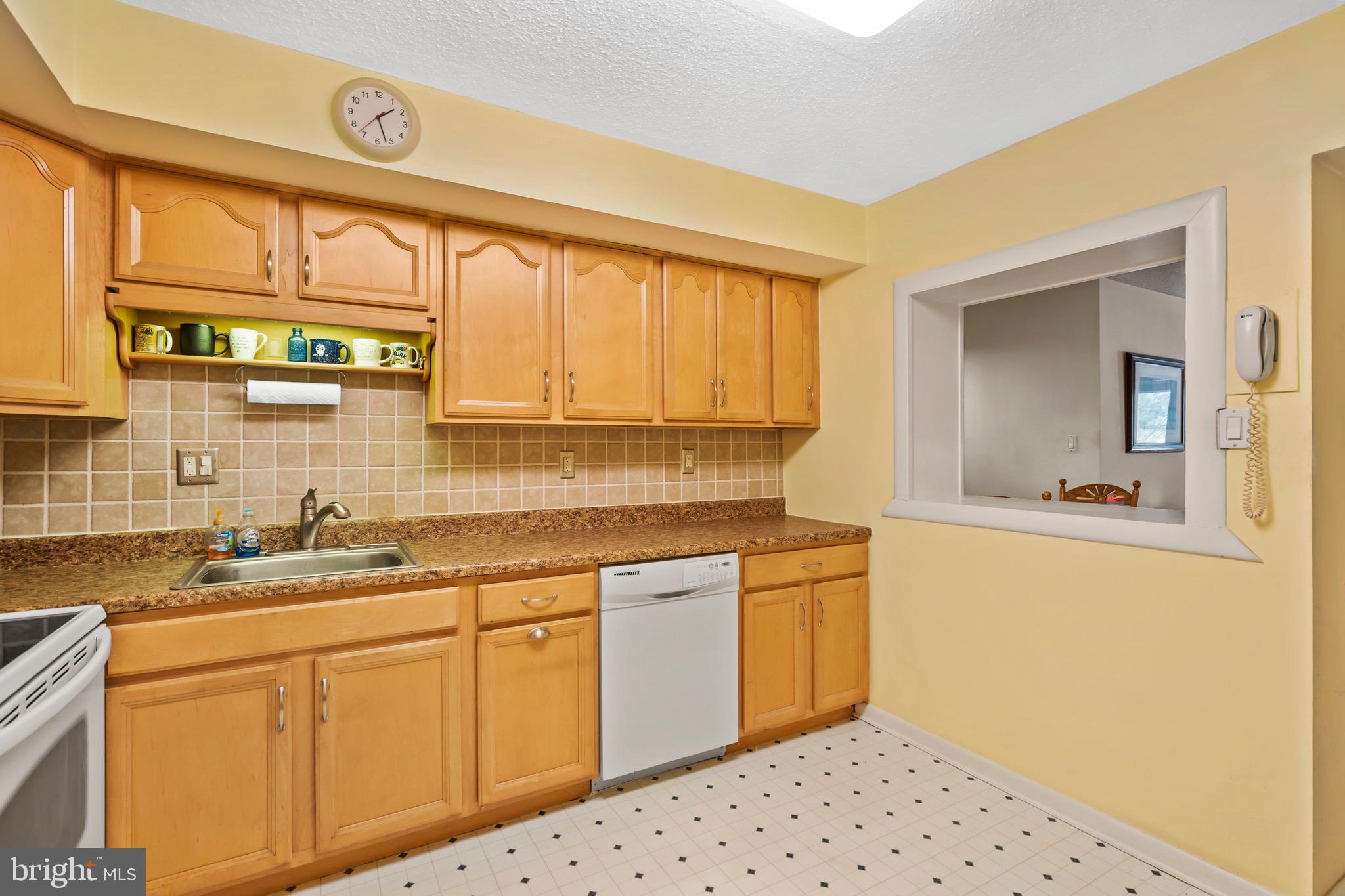 HAVERFORD HILL - Residential