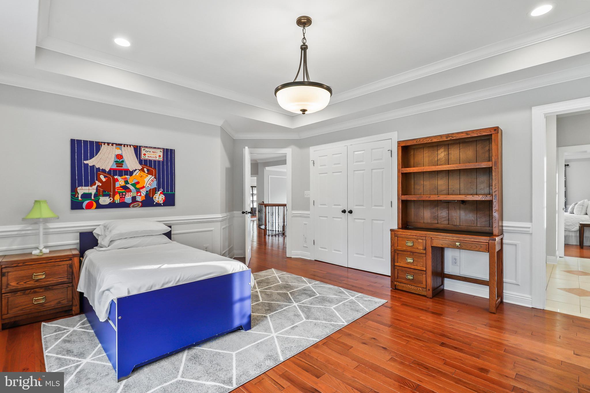 CHAPEL HILL - Residential