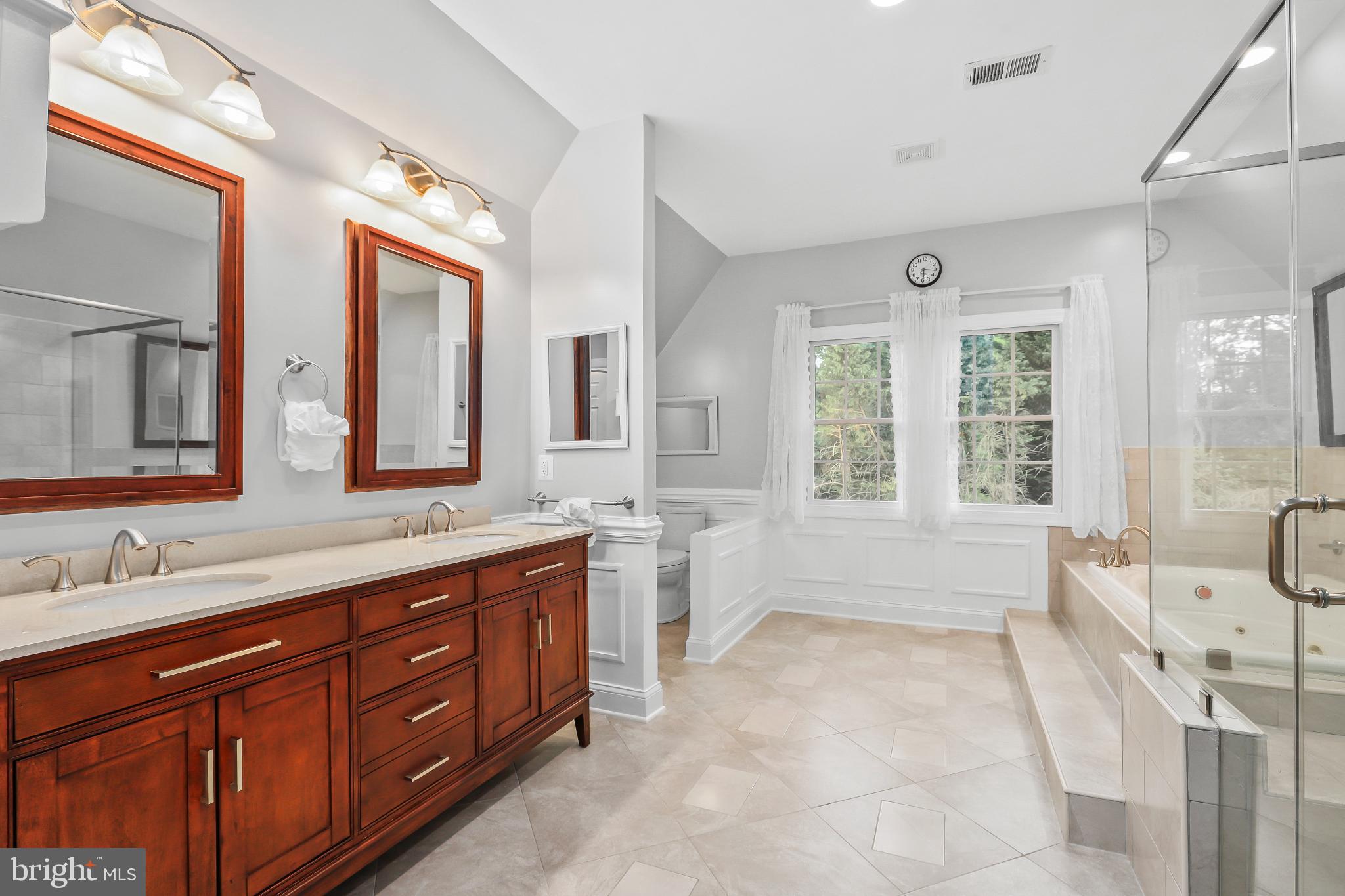 CHAPEL HILL - Residential