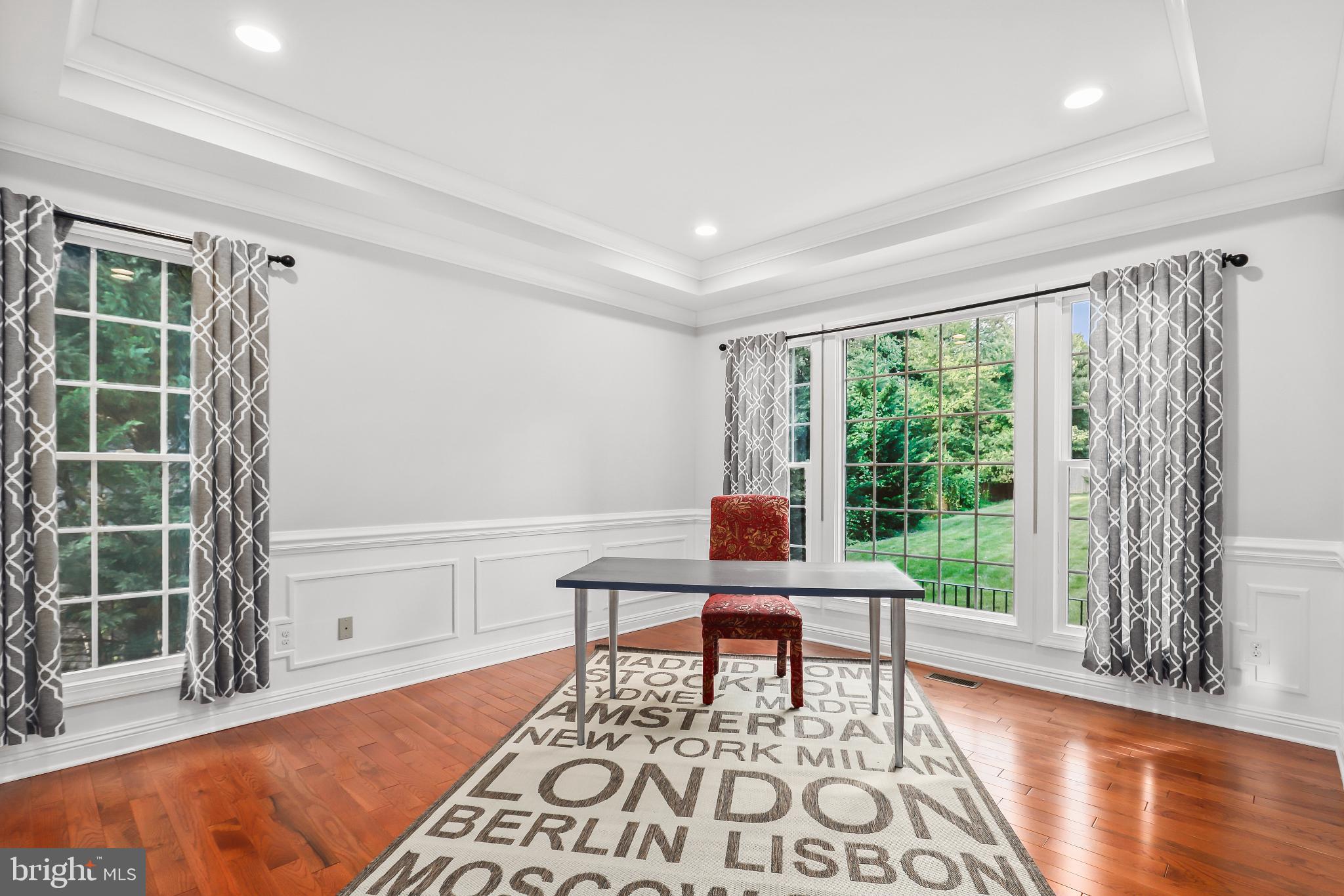 CHAPEL HILL - Residential