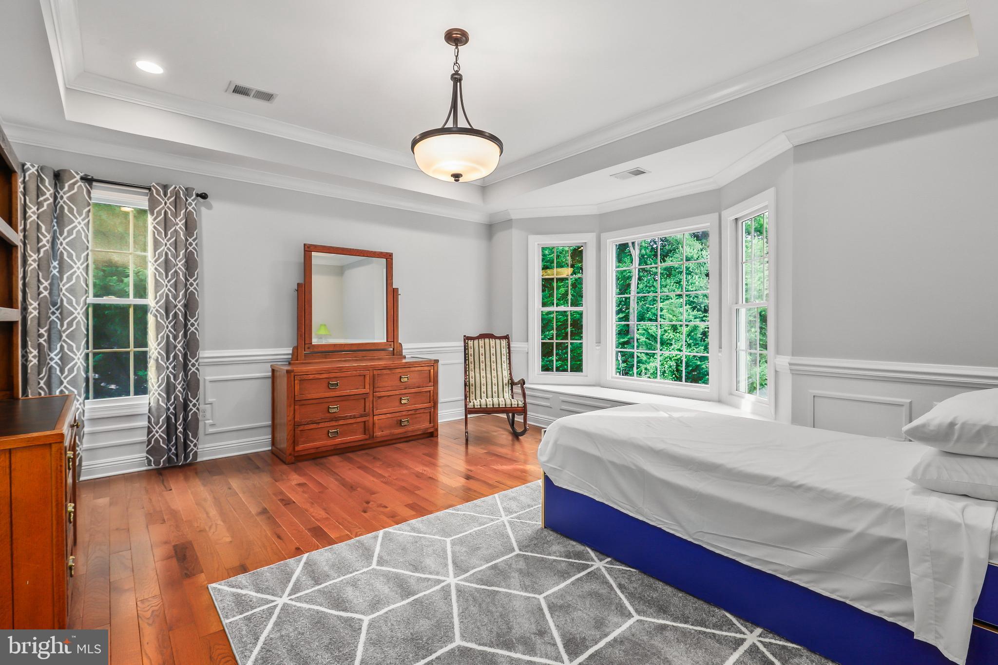 CHAPEL HILL - Residential