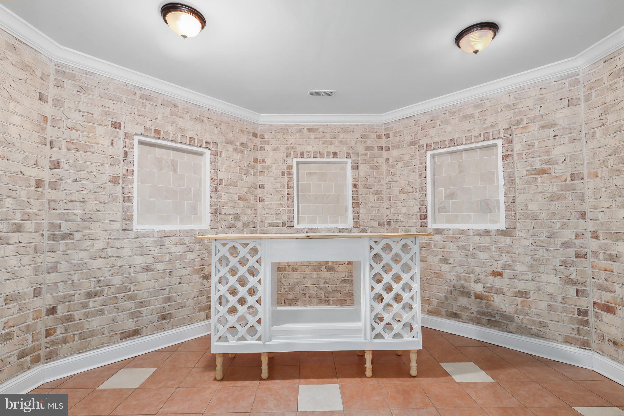 CHAPEL HILL - Residential