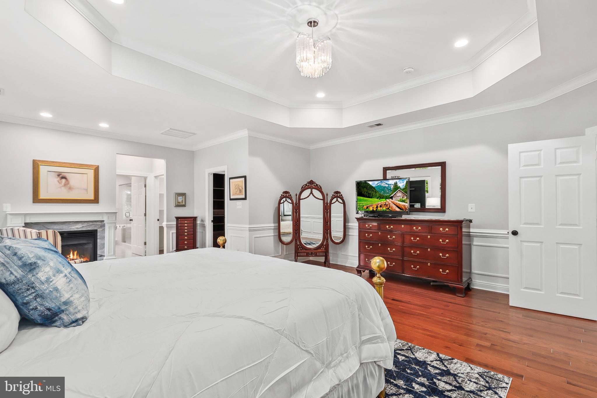 CHAPEL HILL - Residential