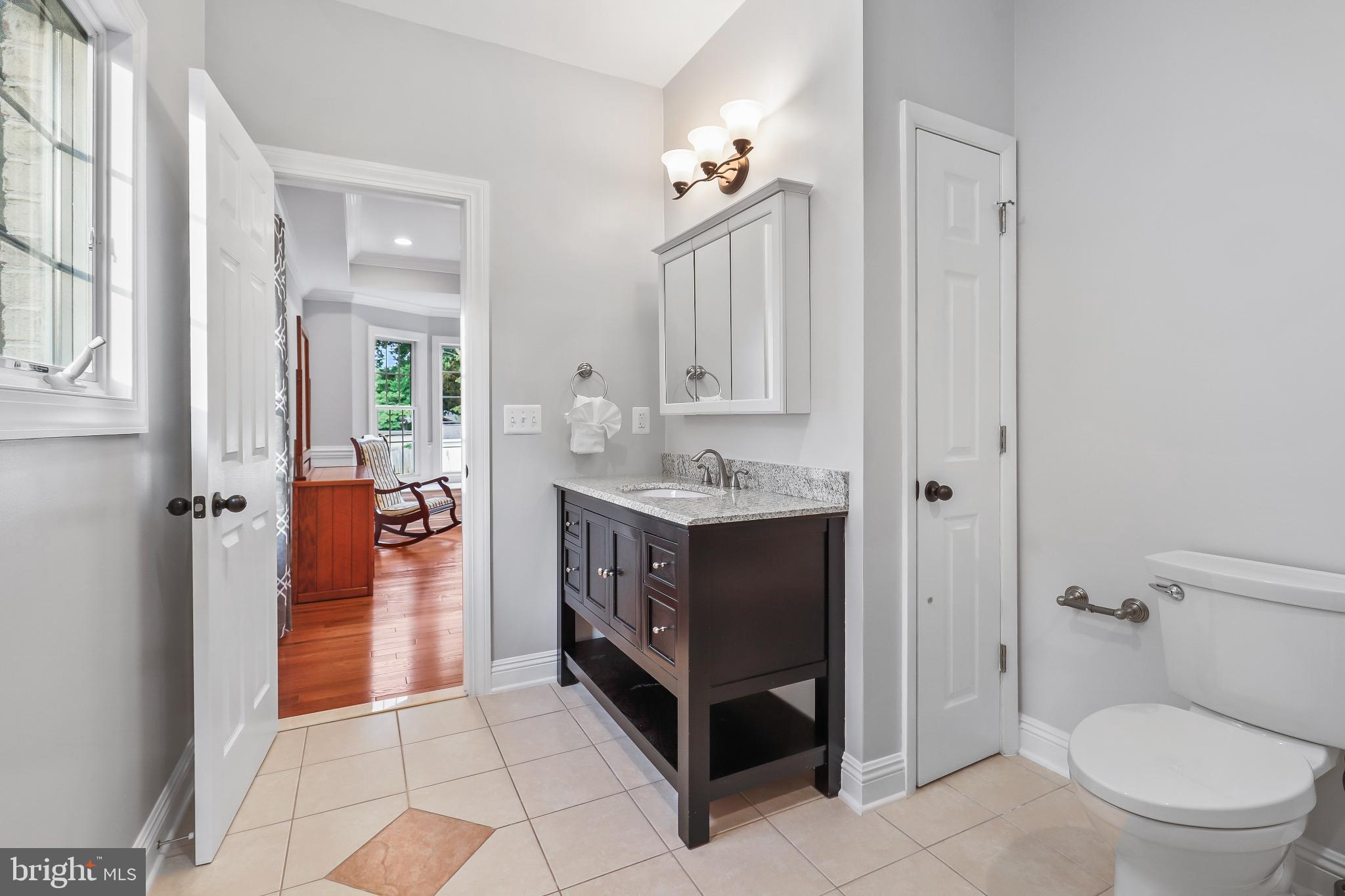 CHAPEL HILL - Residential