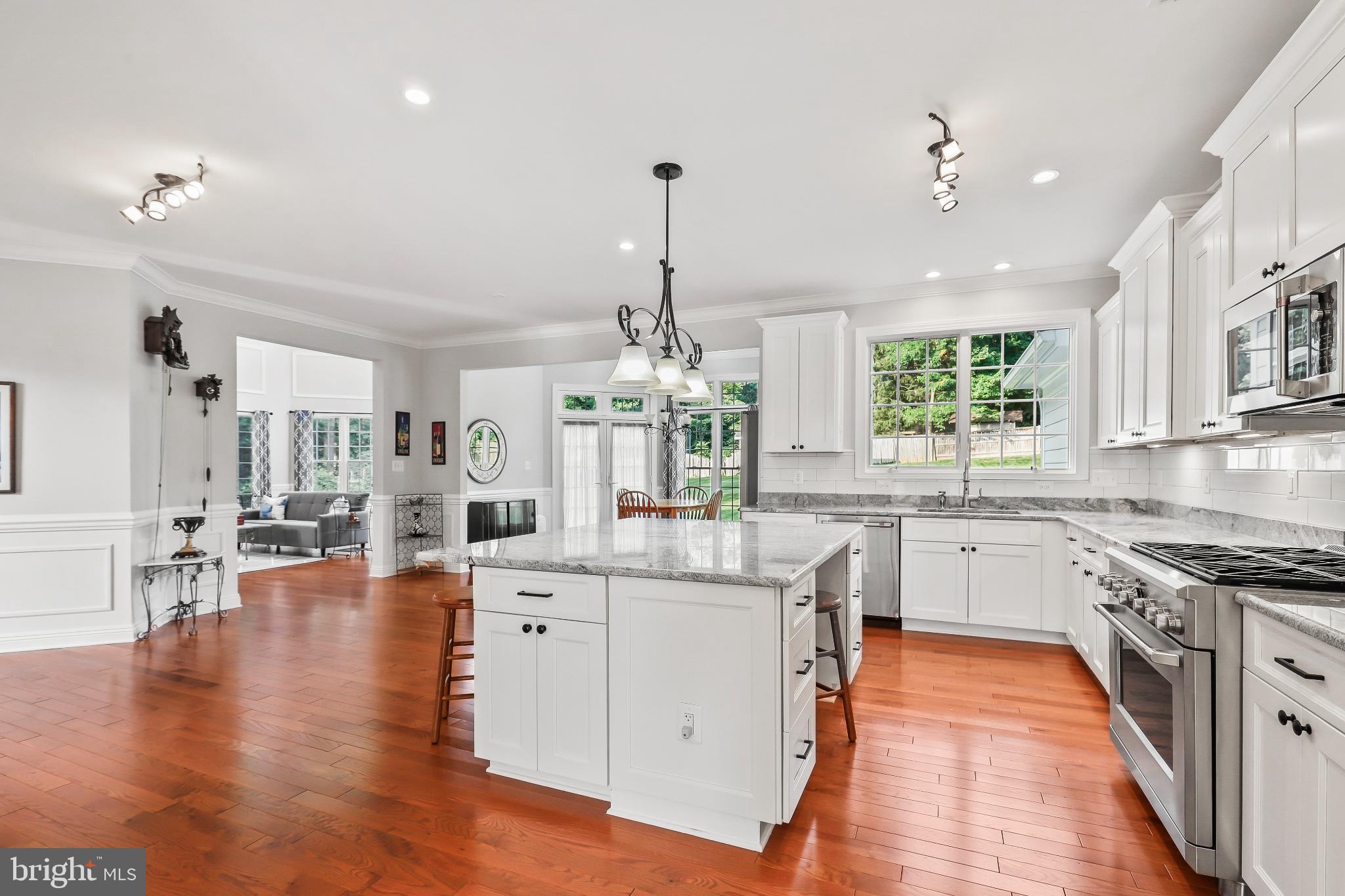 CHAPEL HILL - Residential