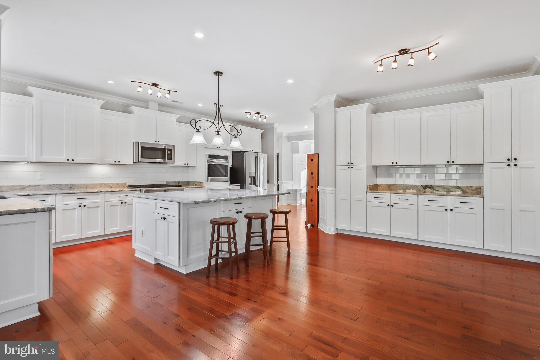 CHAPEL HILL - Residential