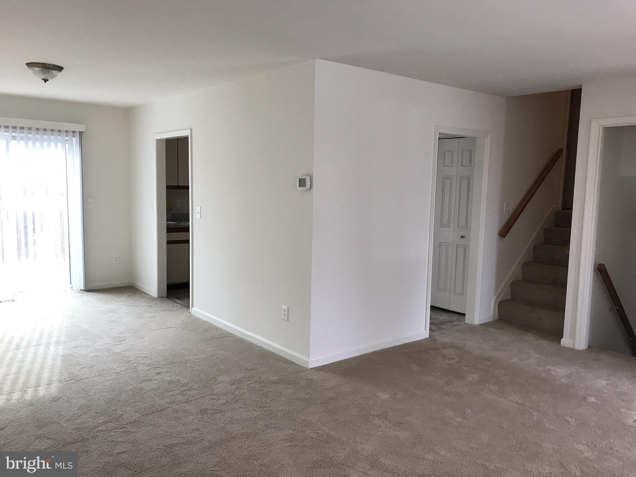 VILLAGE OF PAWNEE - Residential Lease